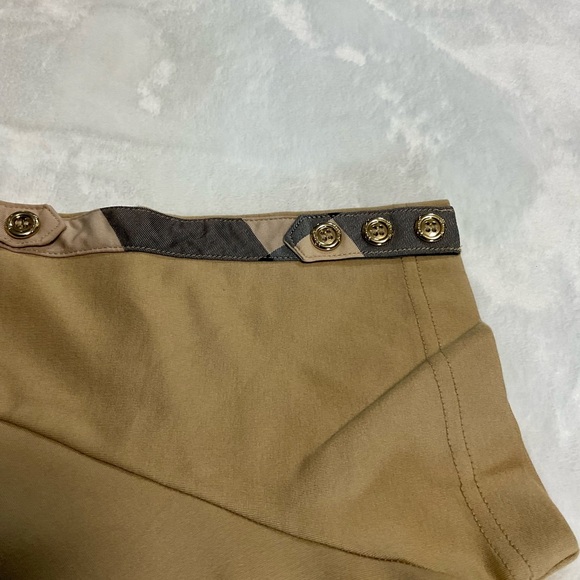 Burberry Tan Mini Dress with Pocket Accents - Picture 5 of 10
